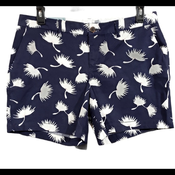 Old Navy NWT summer print shorts 12 - Picture 1 of 2
